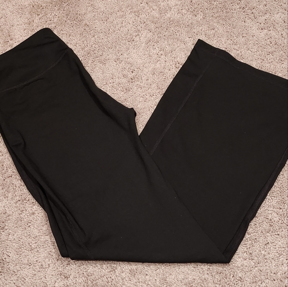 Gap GapFit Gflex Bootcut Leg Large Ankle Regular Rise Black Leggings Pants NWT - Picture 5 of 10